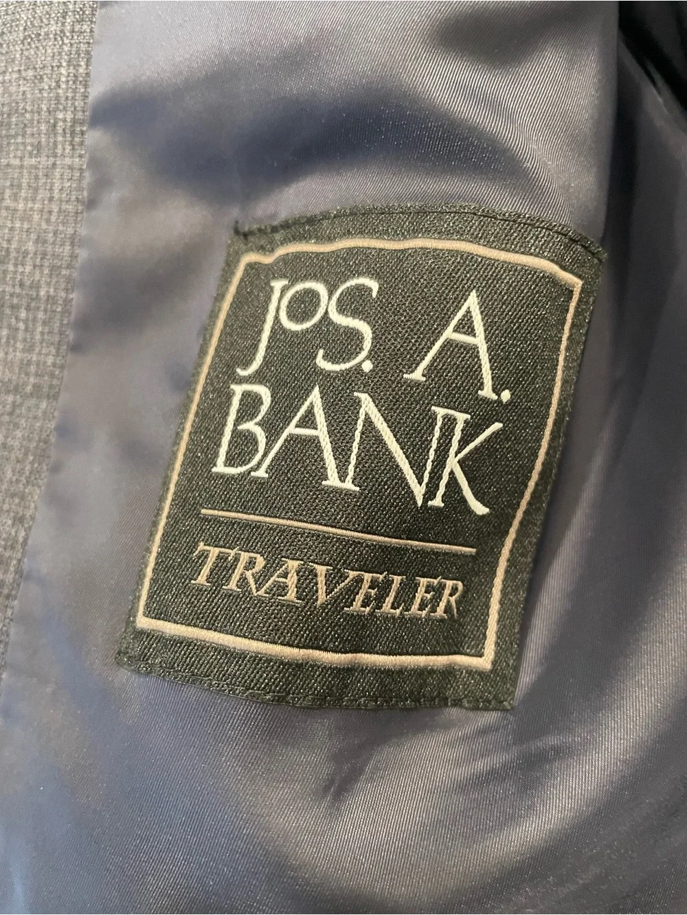 Jos. A. Bank Men's Dark Gray Slim Fit 41R Two-Button Suit 35W
